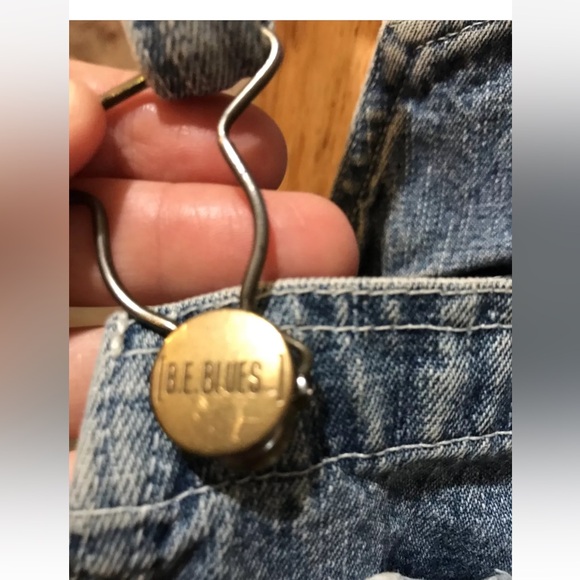 DENIM Bib Overalls JEAN SHORTS Adjustable cut offs, Fringed Front Pocket Vtg LRG - Picture 5 of 9